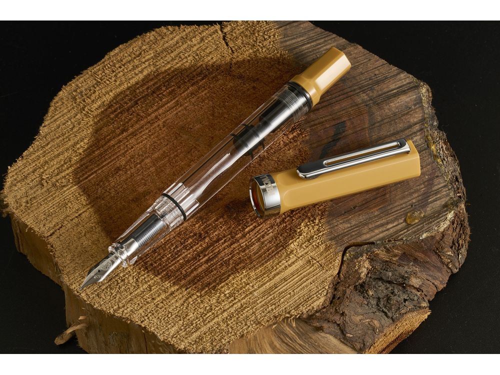 TWSBI ECO Fountain Pen - Bahama Yellow