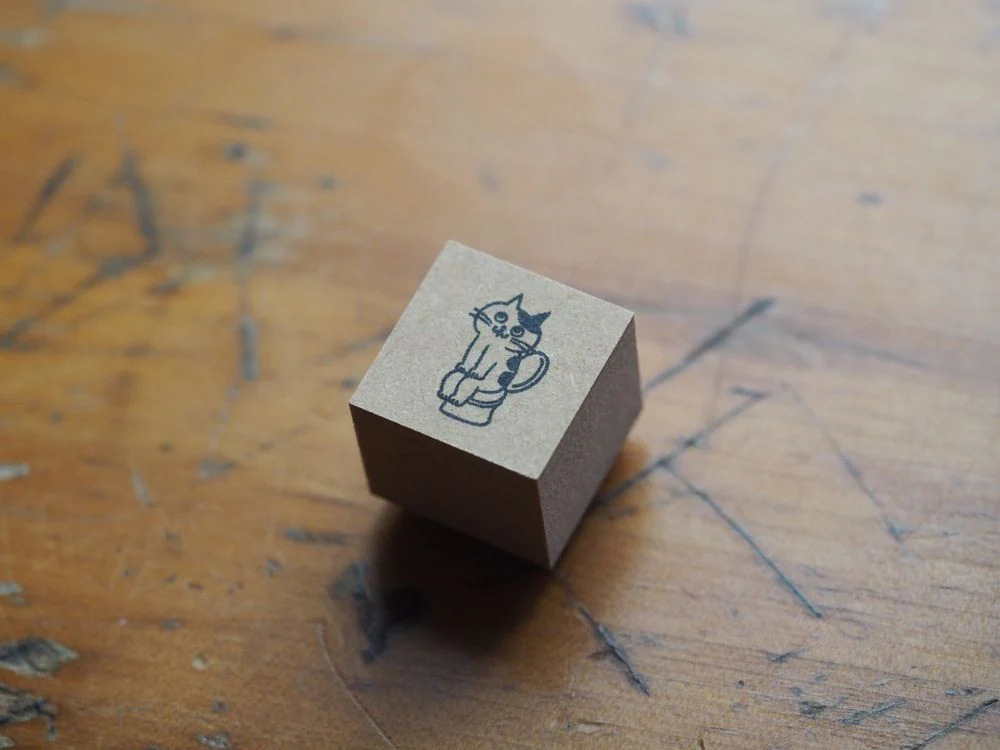 Decole Rubber Stamp - Cat Life - Bowel Movement