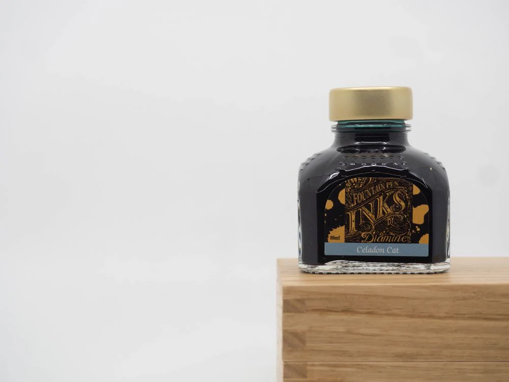 Diamine - Fountain Pen Ink (80mL) - Celadon Cat