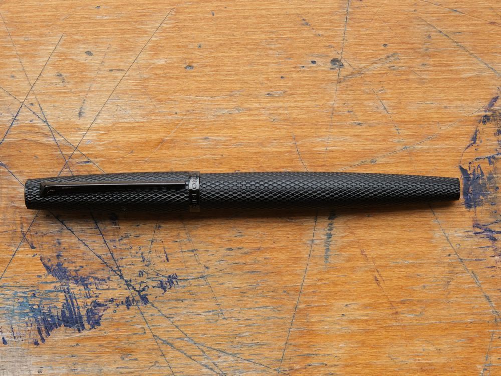 Diplomat Rollerball - Viper - Guilloche Black - Image 2
