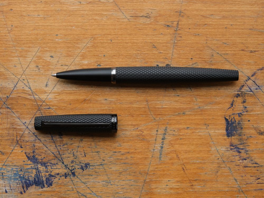 Diplomat Rollerball - Viper - Guilloche Black - Image 3