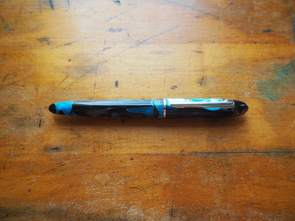 Edison Pen Co. Fountain Pen - Menlo Blue Grotto - Image 2