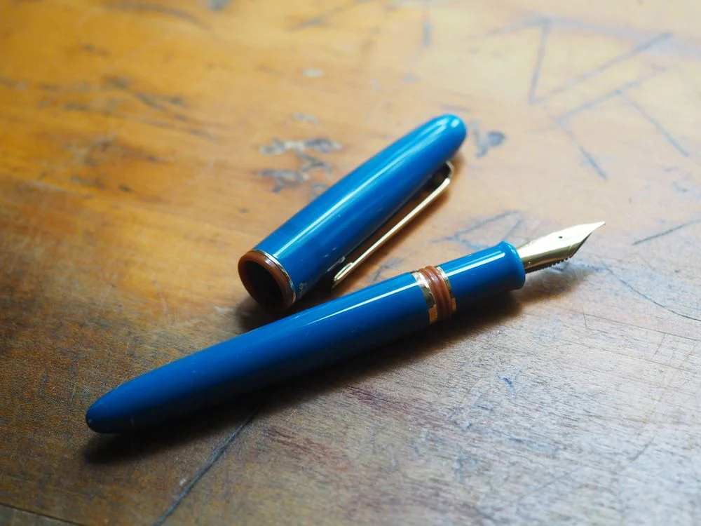 Esterbrook Estie Fountain Pen - Back to the Lands Edition - Gold Funky Lake - Specialty Nib