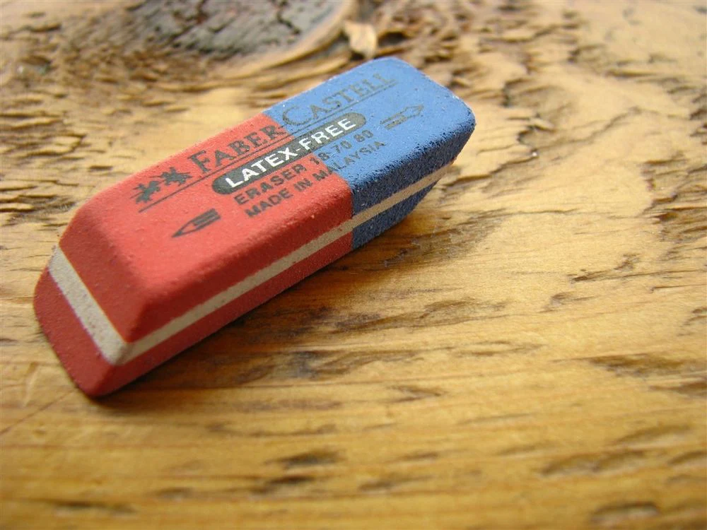 Faber-Castell Blue-Red Eraser - Image 2