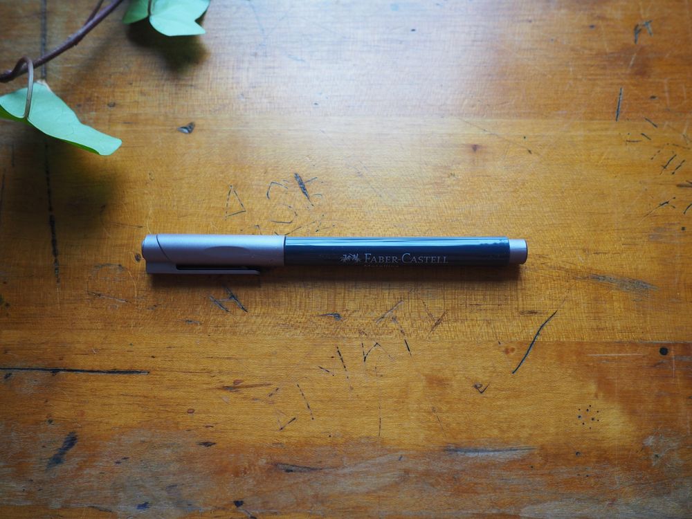 Faber-Castell Metallics Marker - Kissed By A Rose