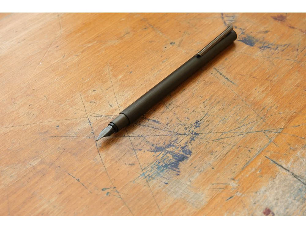 Faber Castell Neo-Slim Fountain Pen - Gun Metal - Image 3