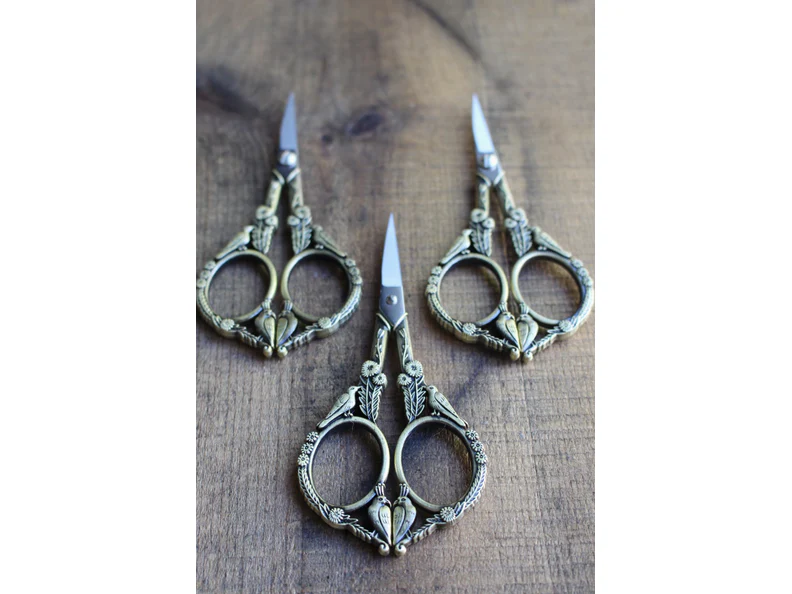 Feathered Friends Scissors - Antique Gold