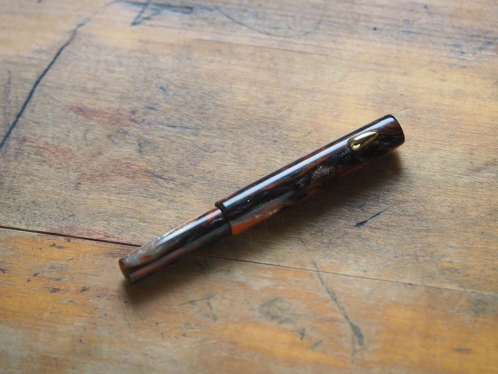 Fine Writing International Fountain Pen - Special Edition - Pencket V2 - Lava GT - Image 2