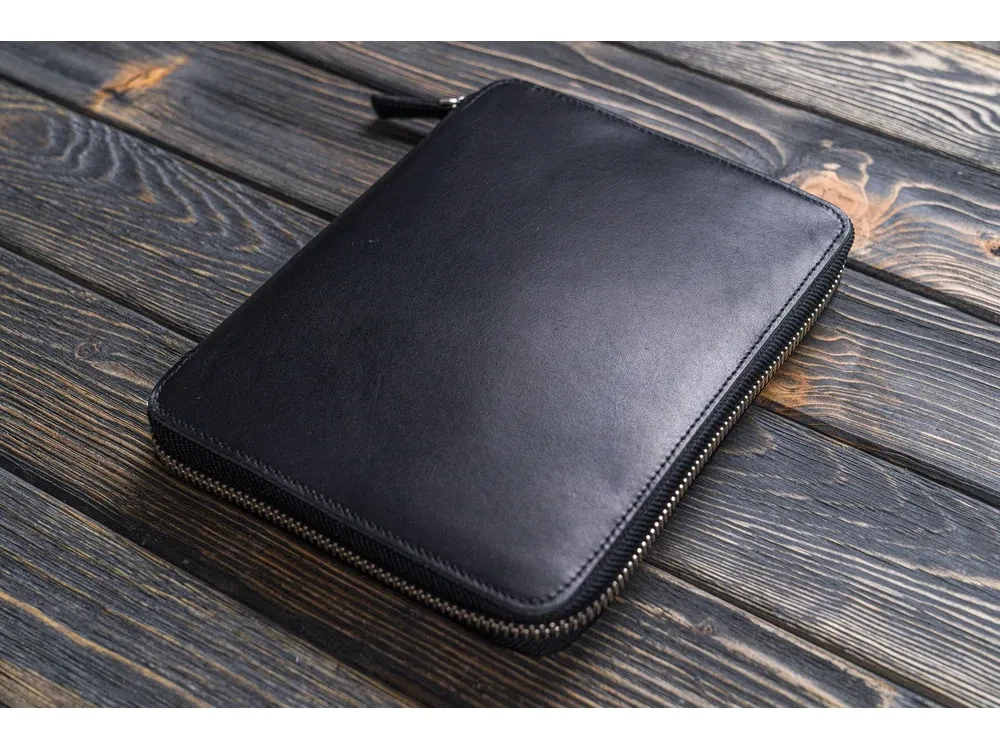 Galen Leather - Leather Zippered A5 Leuchtturm1917 Notebook Folio - Black - Image 2