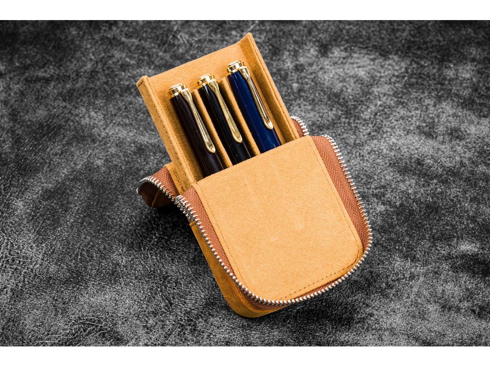 Galen Leather - Leather Zippered Magnum Opus 3 Slots Hard Pen Case with Removable Pen Tray - Crazy Horse Brown