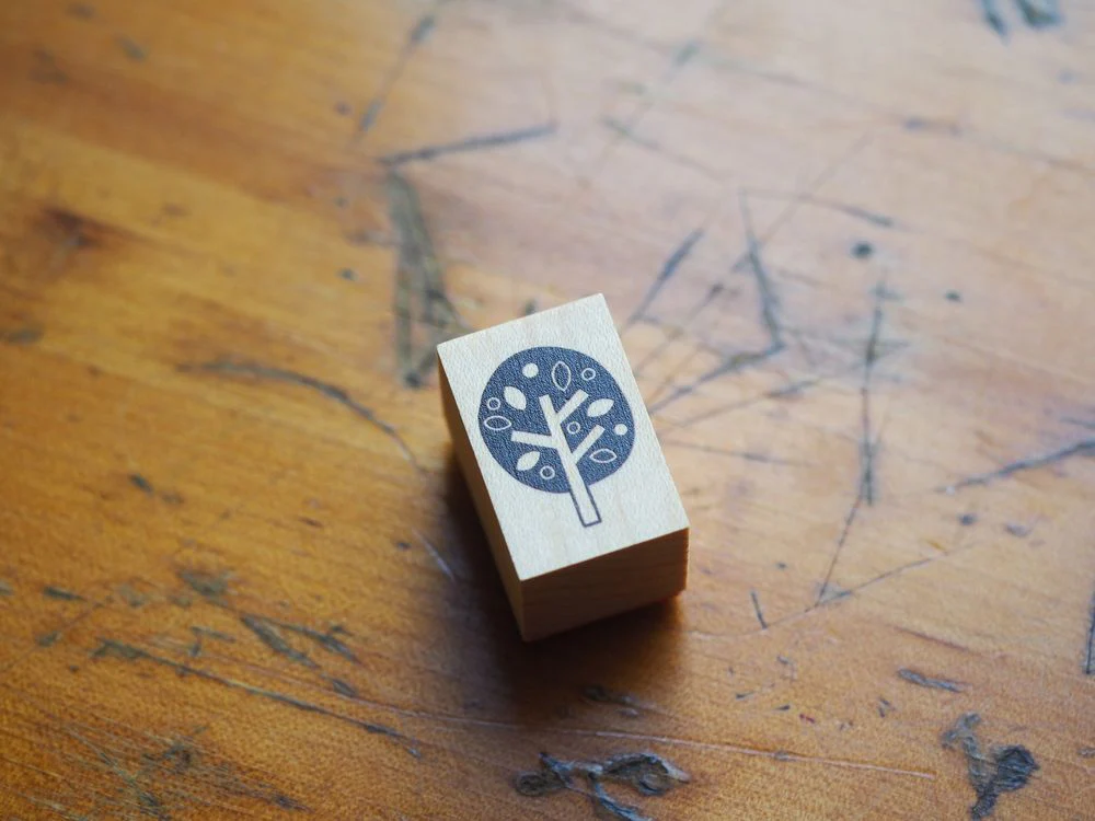 Hankoyamuramin Wooden Stamp - Dark Tree