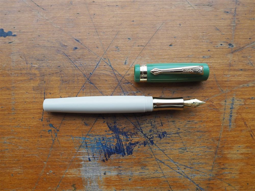 Kaweco Student Fountain Pen - 60's Swing - Image 2