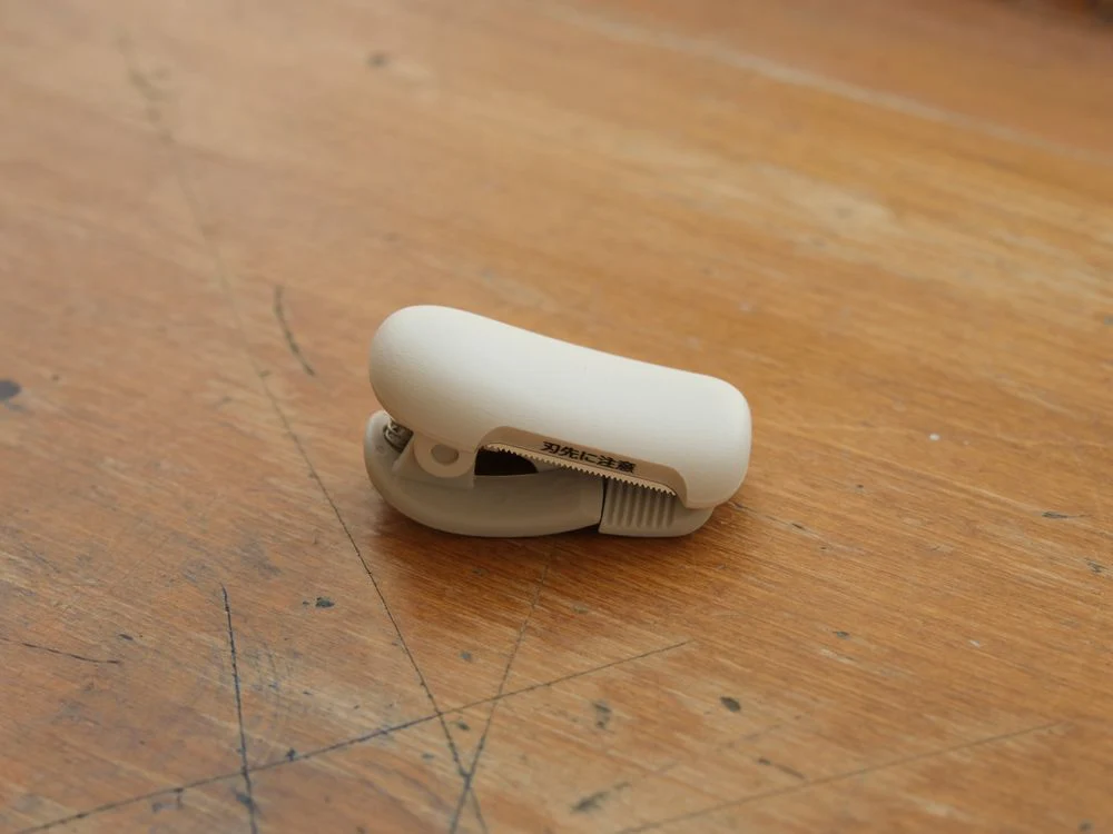 Kokuyo Cut clip-type Washi Tape cutter 10~15mm - White
