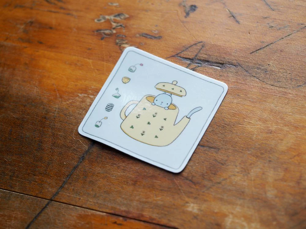 Kuboandlucy Stationery Co.  x Dana Ate Oatmeal - Sticker - Kubo Pot of Tea