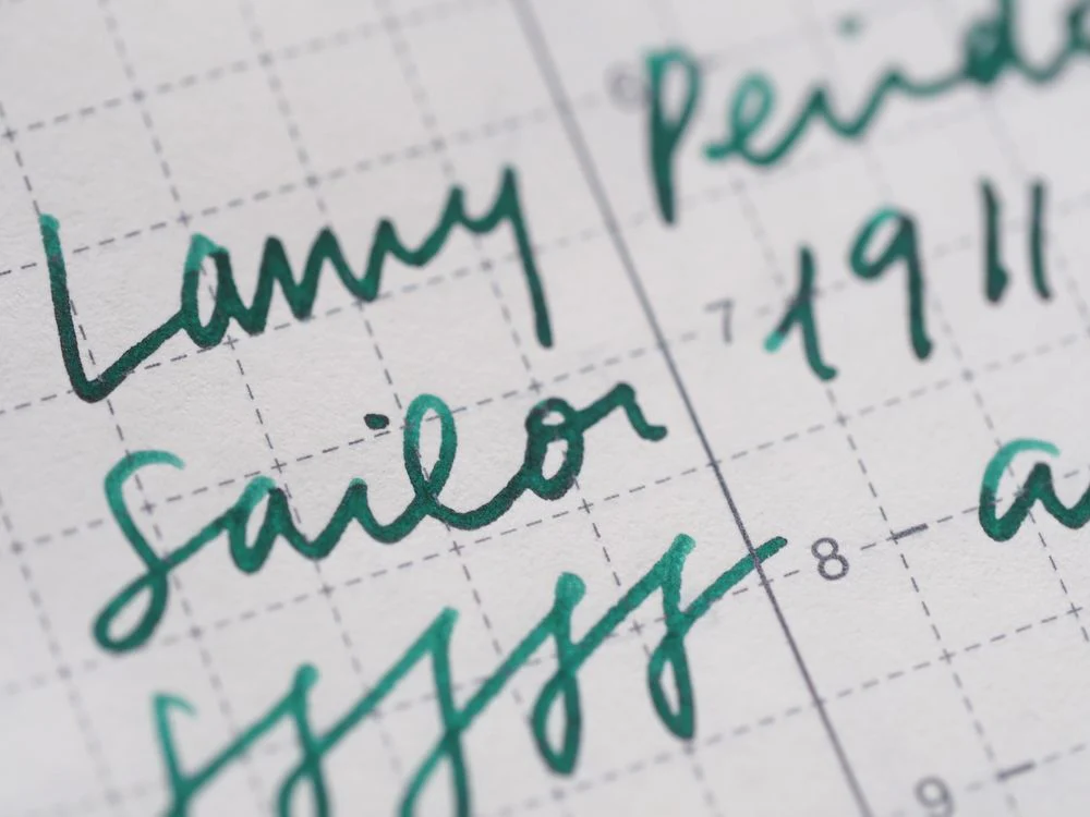 Lamy Crystal - Fountain Pen Ink (30mL) - Peridot - Image 4