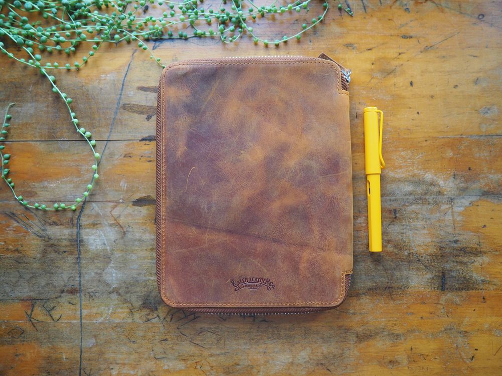 Galen Leather - Leather Zippered A5 Leuchtturm1917 Notebook Folio - Crazy Horse Brown - Image 3