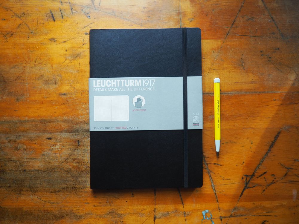 Leuchtturm Softcover Notebook - B5 - Black (Dotted)
