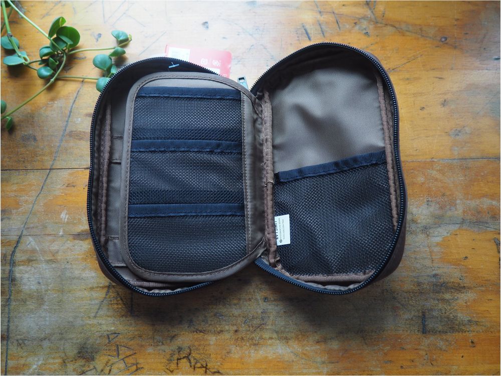 Lihit Lab - Pen Case Book-Type - Tea (A-7551-9) - Image 3