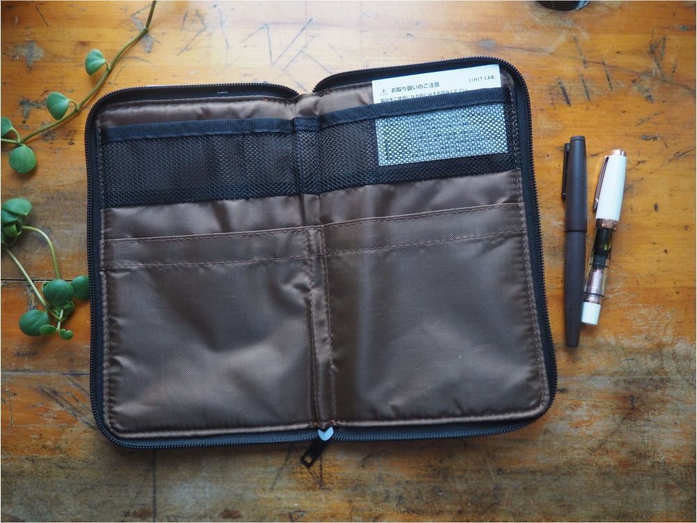 Lihit Lab - Pen Case [Flat-type] Wide - Orange (A-7653-4) - Image 2
