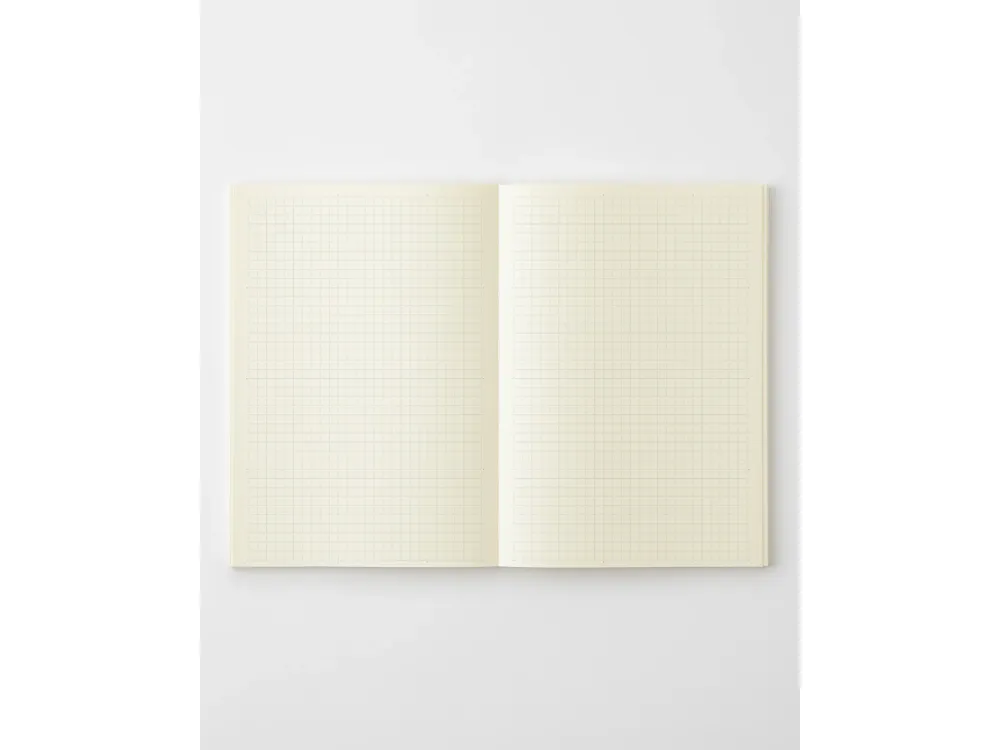 Midori MD Notebook A5 - Grid - Image 2