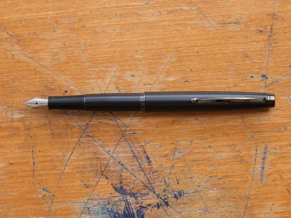 Monteverde Dakota Fountain Pen - Black Sky - Image 2