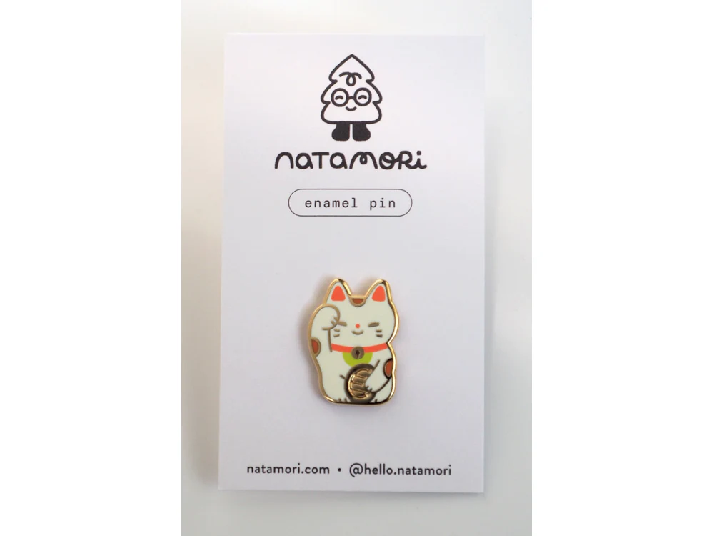 natamori - Enamel Pin - Lucky Cat