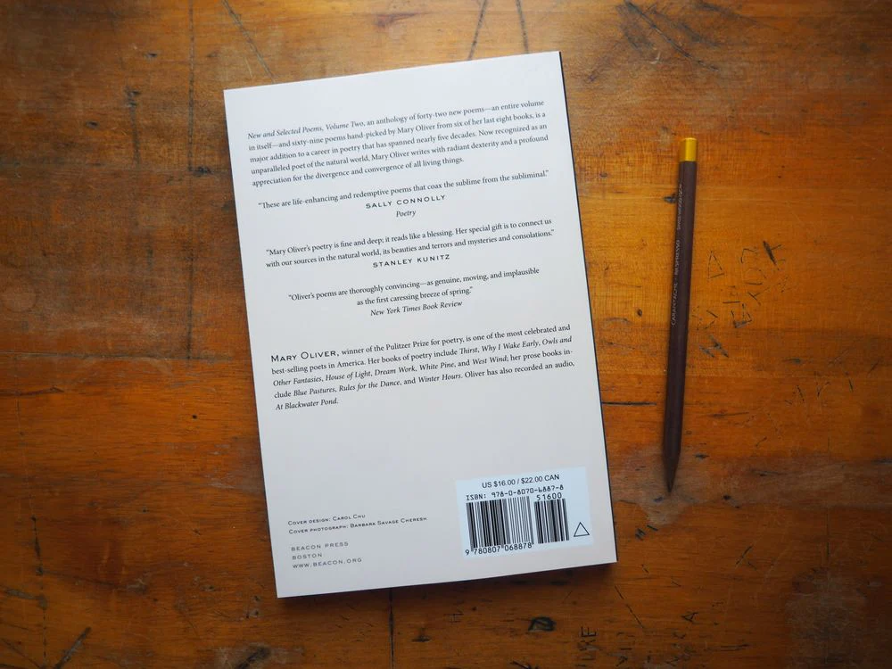 New and Selected Poems, Volume Two of Mary Oliver - Image 2