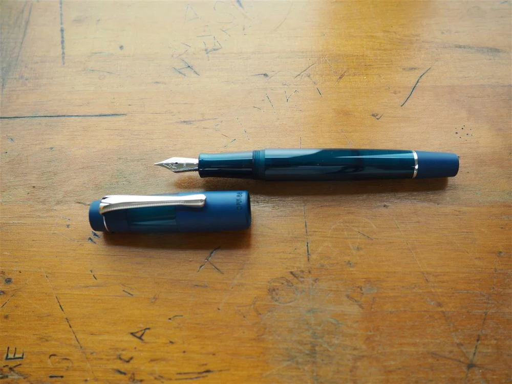 Opus 88 KOLORO Fountain Pen - Blue - Image 2