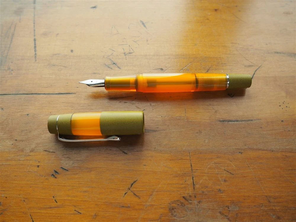 Opus 88 KOLORO Fountain Pen - Orange - Image 2