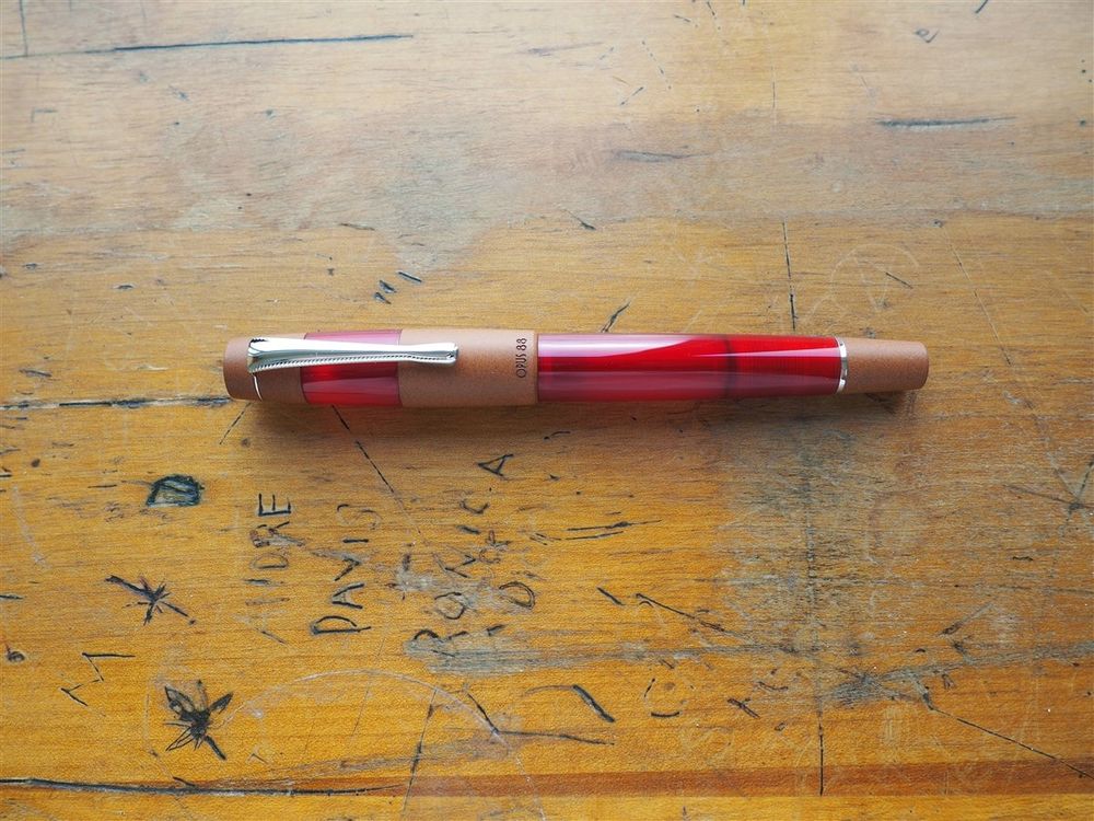 Opus 88 KOLORO Fountain Pen - Red
