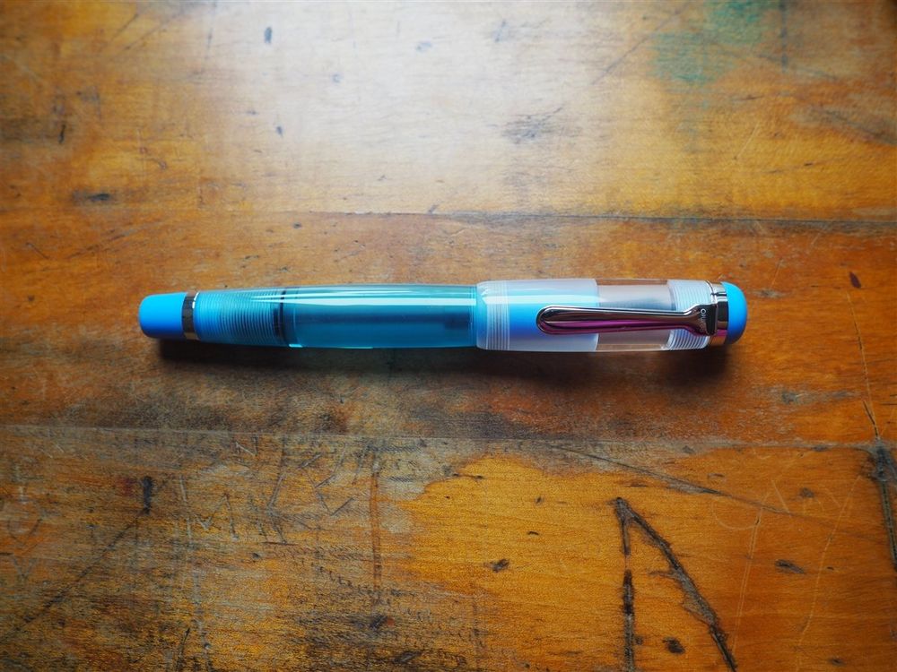 Opus 88 OMAR Fountain Pen - Baby Blue - Image 2