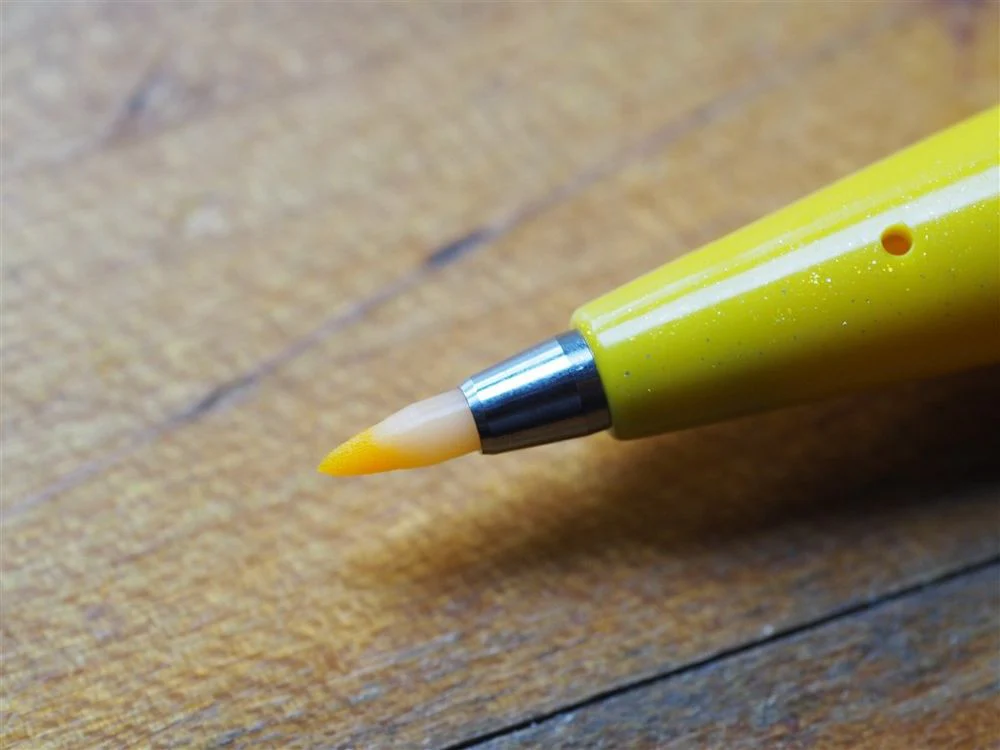 Pentel Brush Sign Pen - Yellow - Image 2