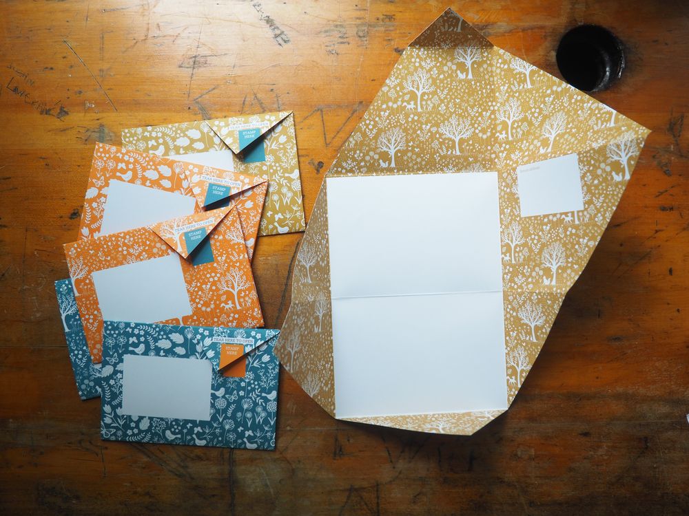 Pigeon - Correspondence Paper - 6 Sheets - Summer Meadow Pigeons Pack - Image 2