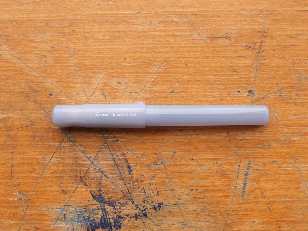 Pilot Fountain Pen - Kakuno Madoromi - Drowsy Blue
