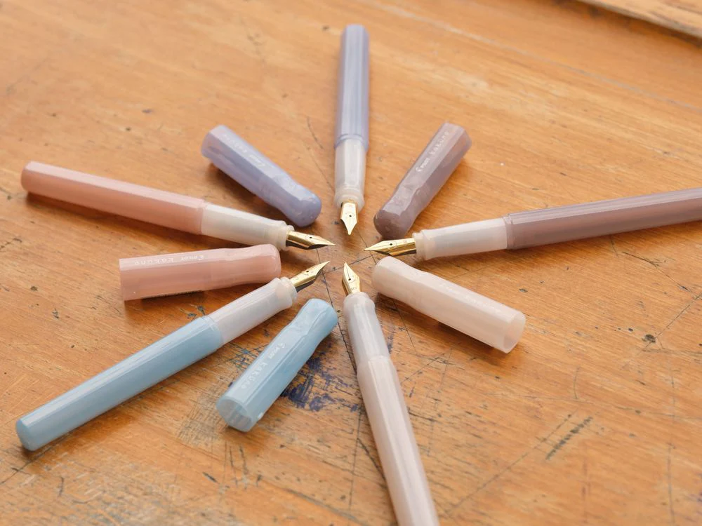 Pilot Fountain Pen - Kakuno Madoromi - Drowsy Pink - Image 3