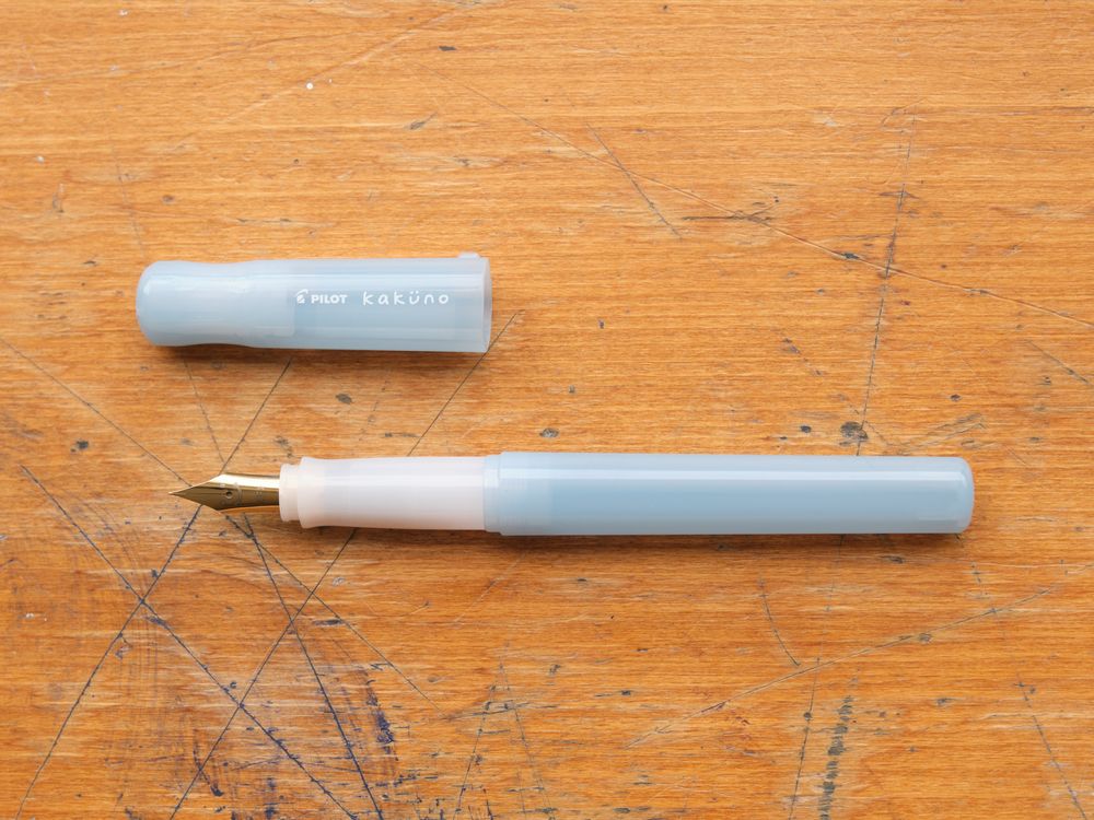 Pilot Fountain Pen - Kakuno Madoromi - Drowsy Light Blue - Image 2