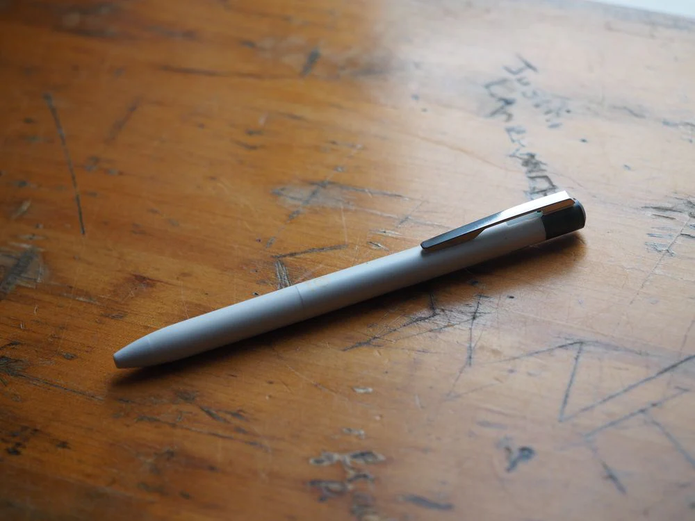 Pilot Ilmily Gel Pen - 0.5mm - Nuance Black Yellow