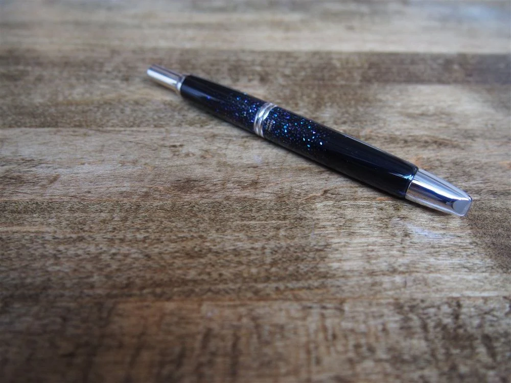 Pilot Namiki Vanishing Point Fountain Pen - Raden Galaxy - Image 3