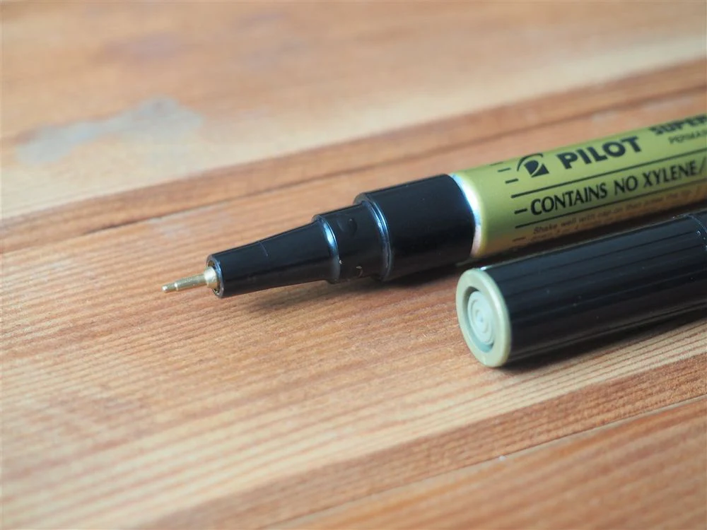 Pilot Super Color Marker - Gold - Image 3