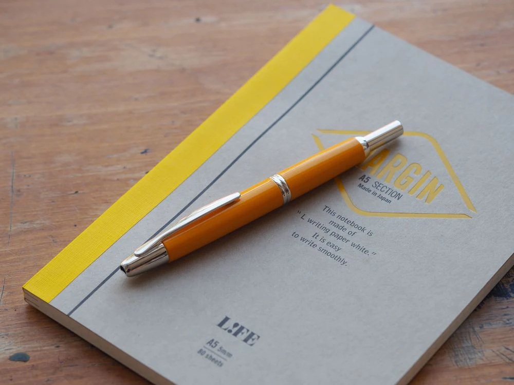 Pilot Vanishing Point Fountain Pen - Deep Yellow with Rhodium Trim - Image 2