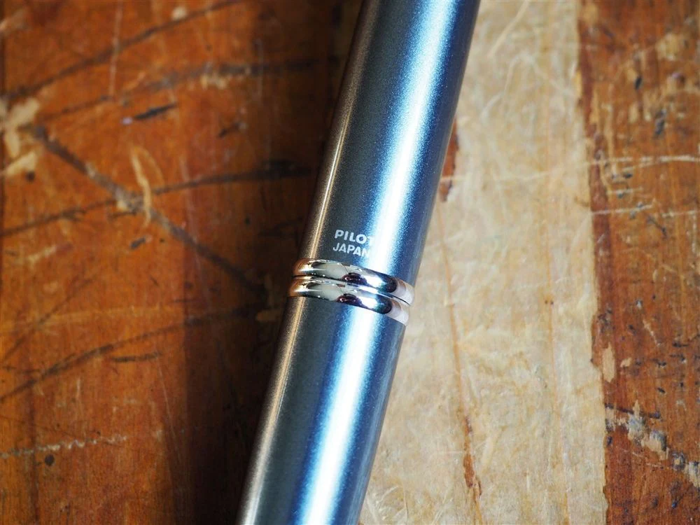 Pilot Vanishing Point Fountain Pen - Grey with Rhodium Trim - Image 3