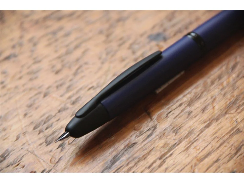 Pilot Vanishing Point Fountain Pen - Matte Blue - Image 3