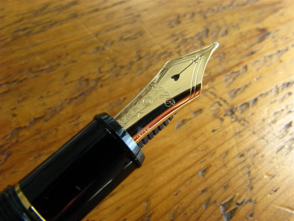 Platinum 3776 Century - Black with Gold Trim - Image 3