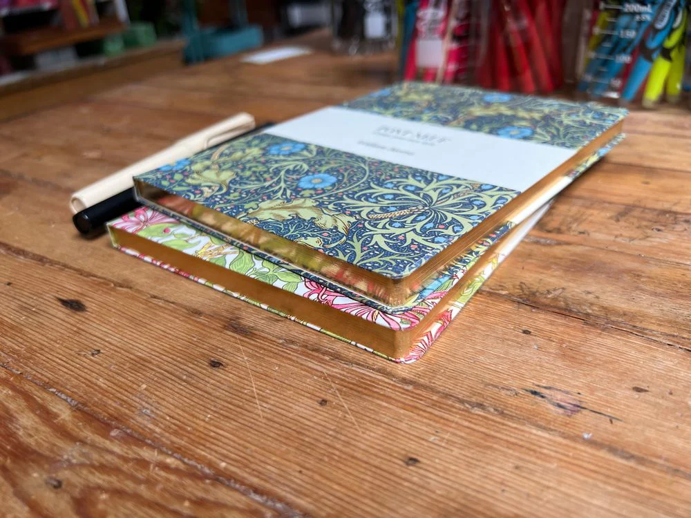 Pont-Neuf William Morris Notebook - Honeysuckle - Image 2