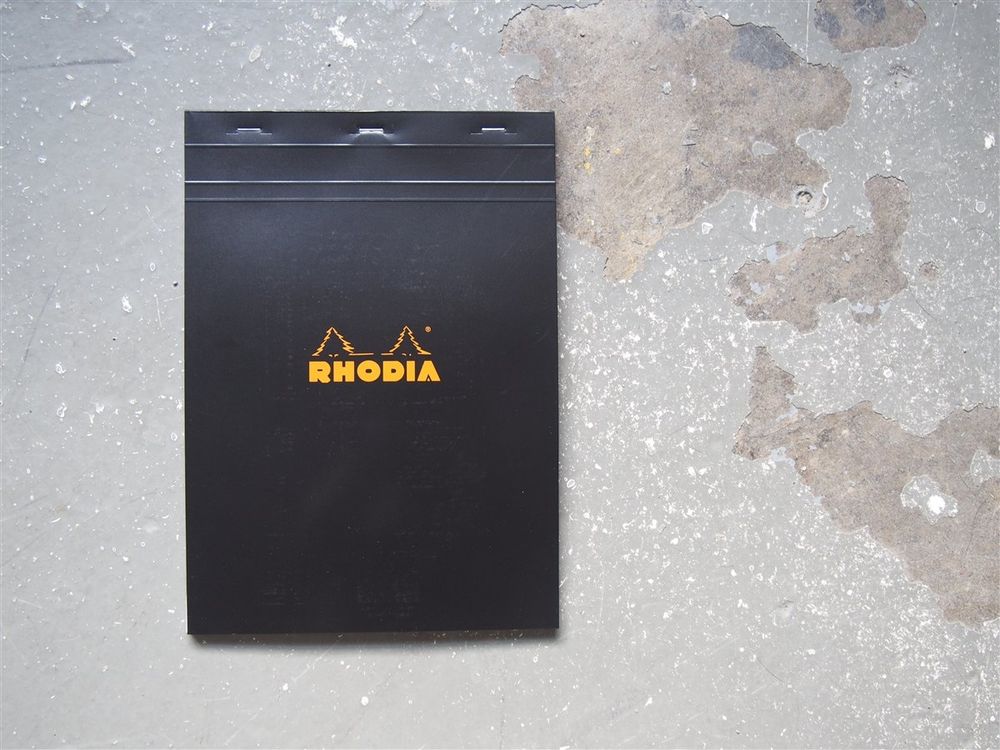 Rhodia - Pad No. 18 - A4 - Black (Graph)