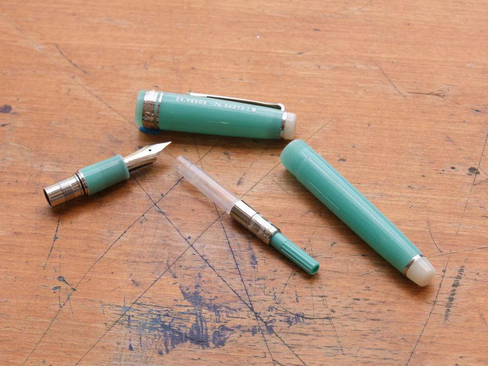 Sailor Limited Edition Professional Gear Slim Fountain Pen - Satellite Crayon Project - Eleuthera Island - Image 4