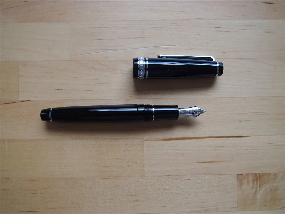 Sailor Professional Gear Slim Fountain Pen - Black