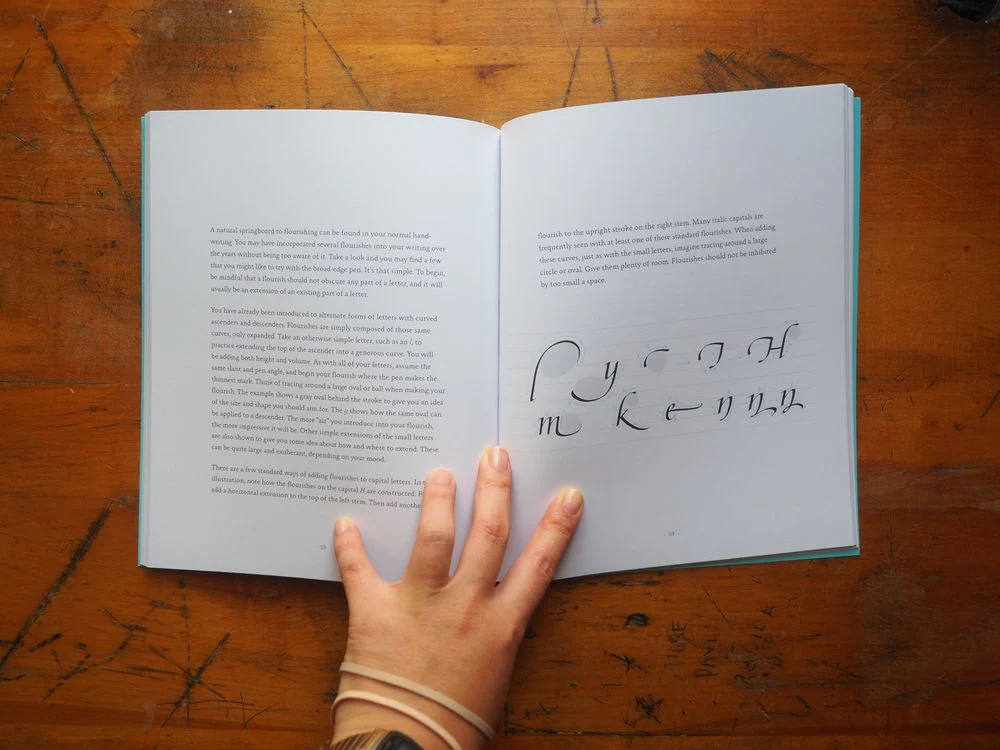 Simply Calligraphy: A Beginner's Guide to Elegant Lettering by Judy Detrick - Image 5