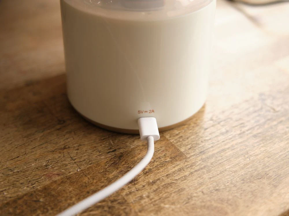 Sonic - Rechargeable Toga Fully Automatic Pencil Sharpener - Ivory - Image 2