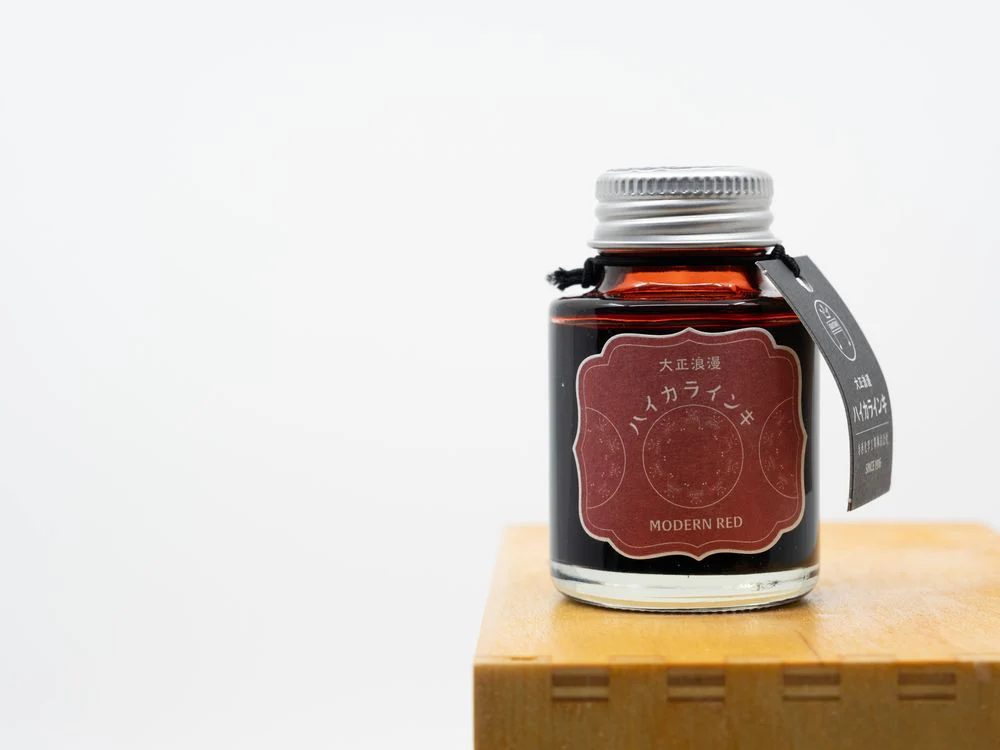 Teranishi Taisho Roman - Fountain Pen Ink (40mL) - Modern Red